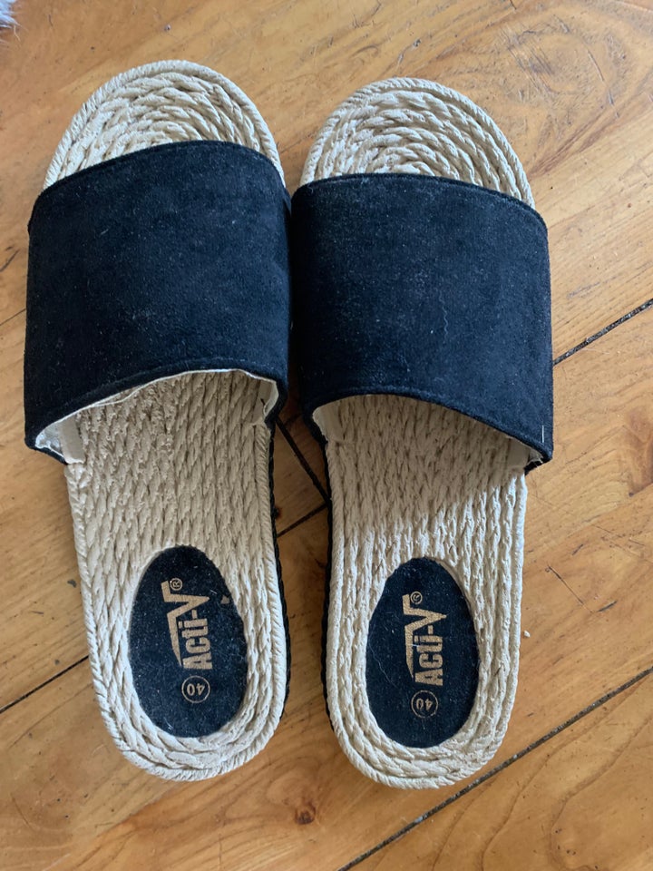 Sandaler, str. 40, Acti-v