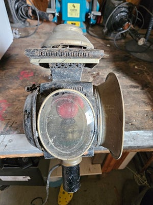 Heste vognlampe, Kobber /metal, 100 år gl., gamle hestevogne lampe, dog lavet om til el, nogle af gl