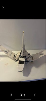 Lego Star Wars, Sælger dette star wars fly. 
Der er ingen æske eller manual til. 
Derfor den gode pr
