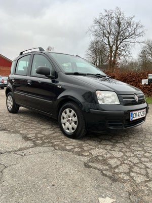 Fiat Panda, Benzin, 2010, km 193000, sortmetal, nysynet, 5-dørs, Fiat Panda 1.2 dynamic
Årg. 30/12/2