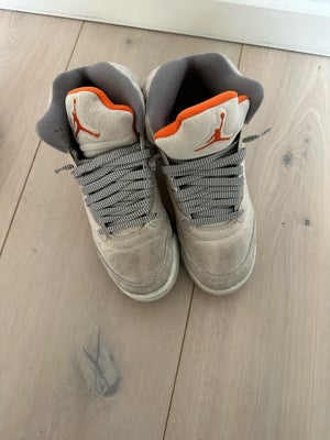 Sneakers, str. 40, Nike Air Jordan 5 retro SE Craft GS, unisex, Kun brugt til eet barn. Nypris 1800 