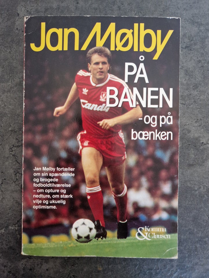 Jan Mølby på banen og på bænken, Komma & Clausen