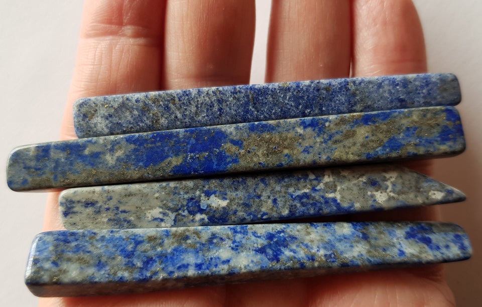 Smykker og sten, Portion med 4 stykker Lapis Lazuli pyrit