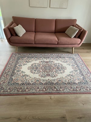 Sofa, 3 pers. , Sofakompagniet, Flot rosa sofa. Sidder/ ligger super godt i den.
L210
B90
Siddehøjde