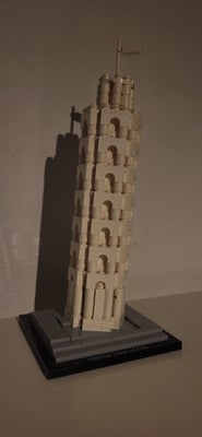 Lego Architecture, LEGO 21015 The Leaning Tower of Pisa, Sælger denne flotte mini model af "the Lean