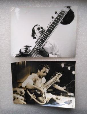 Andet, Ravi Shankar, FOTOS, To pressefotos ( 24 x 18 cm )
Udsendt af booking-bureauet SBA