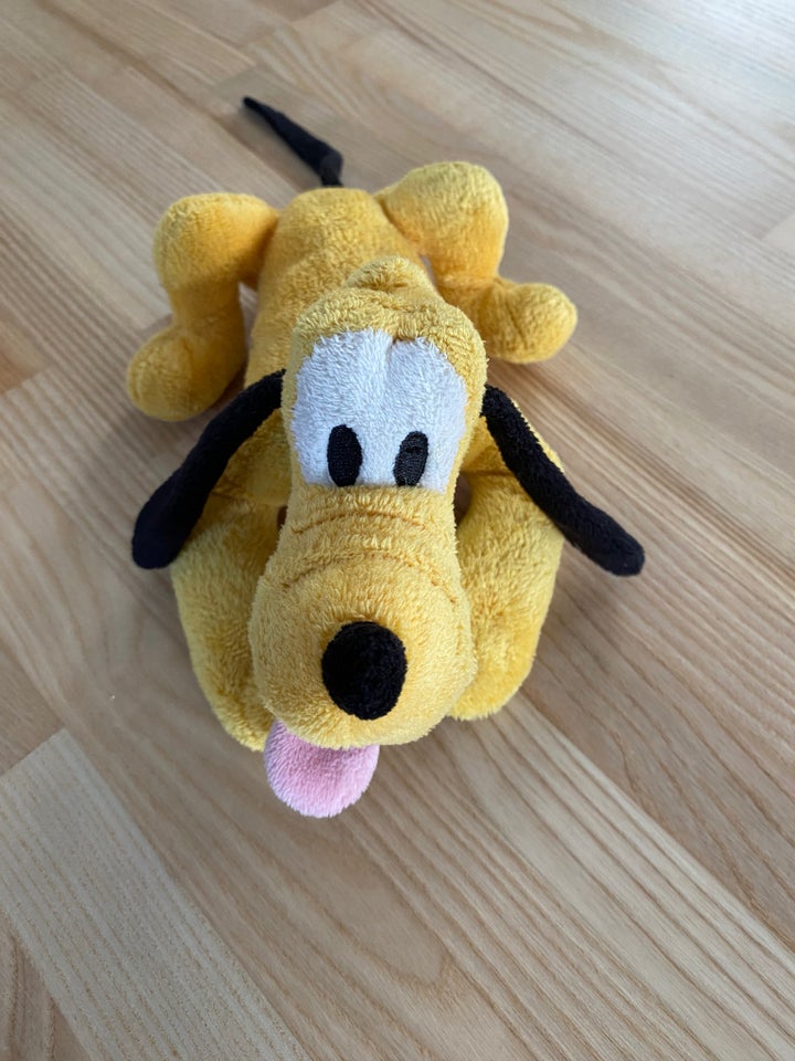 Pluto tøjdyr, Disney