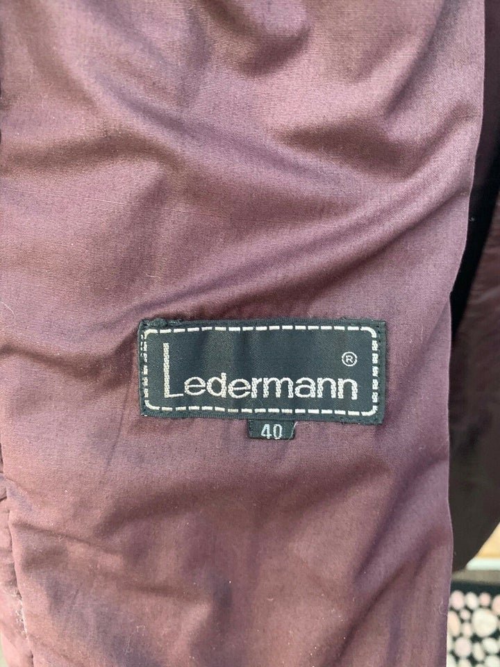 Læderfrakke, str. 40, Ledermann