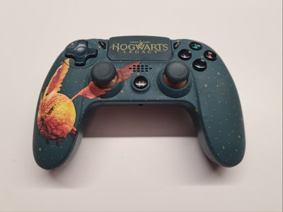 Controller, Playstation 4, Perfekt, Pæn, velholdt og lettere brugt trådløs PS4 Hogwarts Legacy contr