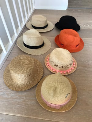 Hat, Stråhatte, Ukendt, str. One size,  Beige,  Strå,  Næsten som ny, Hat. Stråhatte . To til børn ,