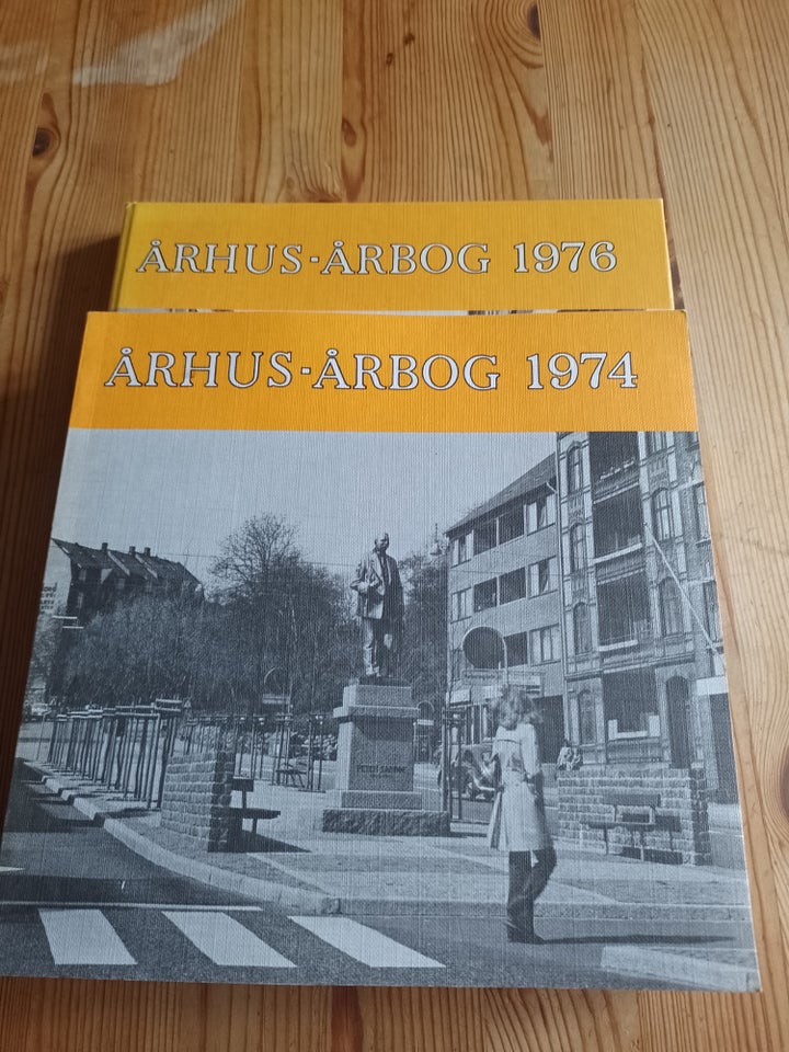 Århus Årbog 1974 +76