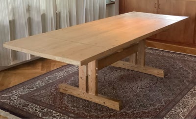 Spisebord, Fyrretræ, b: 90 l: 240, Massivt fyr. Sæbebehandlet. Længde 160cm og to tillægsplader, ial
