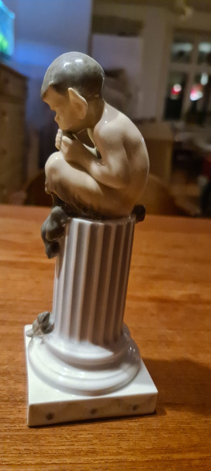 Porcelæn, Faun figur, Kongeligt porcelæn