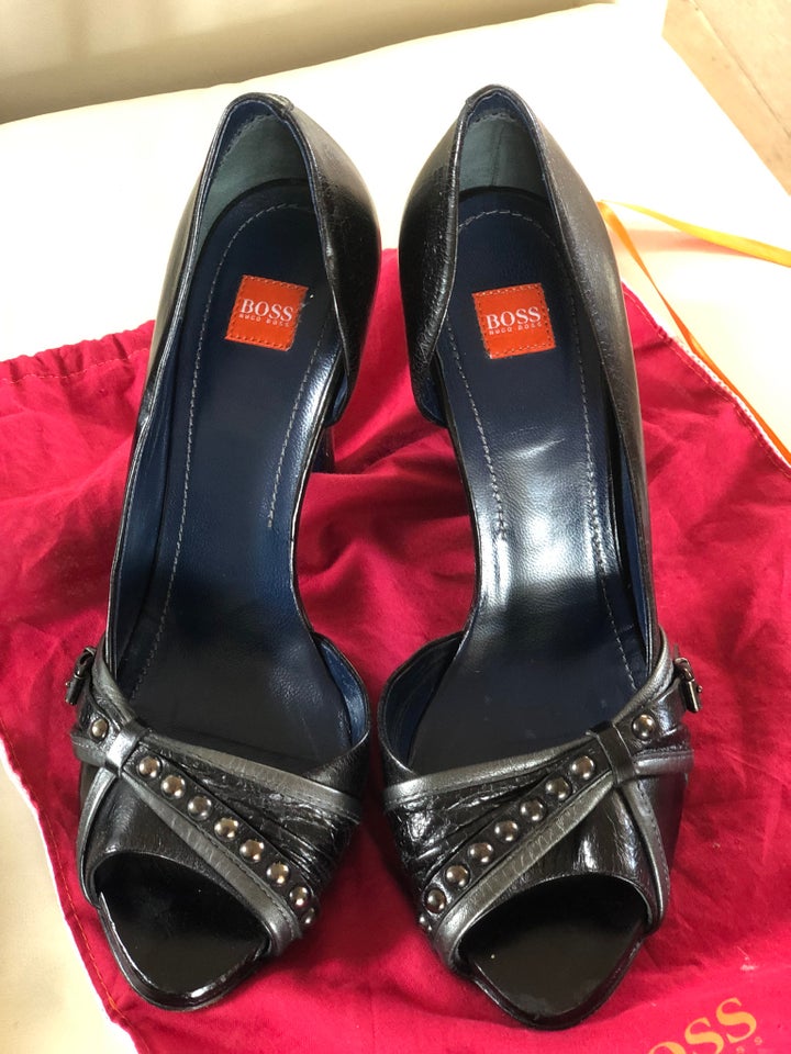 Pumps, str. 38, Hugo boss