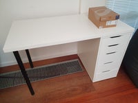 Skrivebord, IKEA, b: 120 d: 60 h: 74