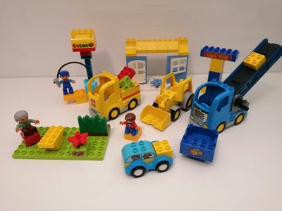 Lego Duplo, Køretøjer, Forskellige Køretøjer samt figurer og klodser, Sælges som vist på billedet

