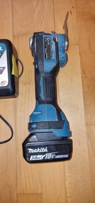 Multi-Cutter, Makita, Har denne Multicutter med oplader og batteri til. 

Den fejler ikke noget men 