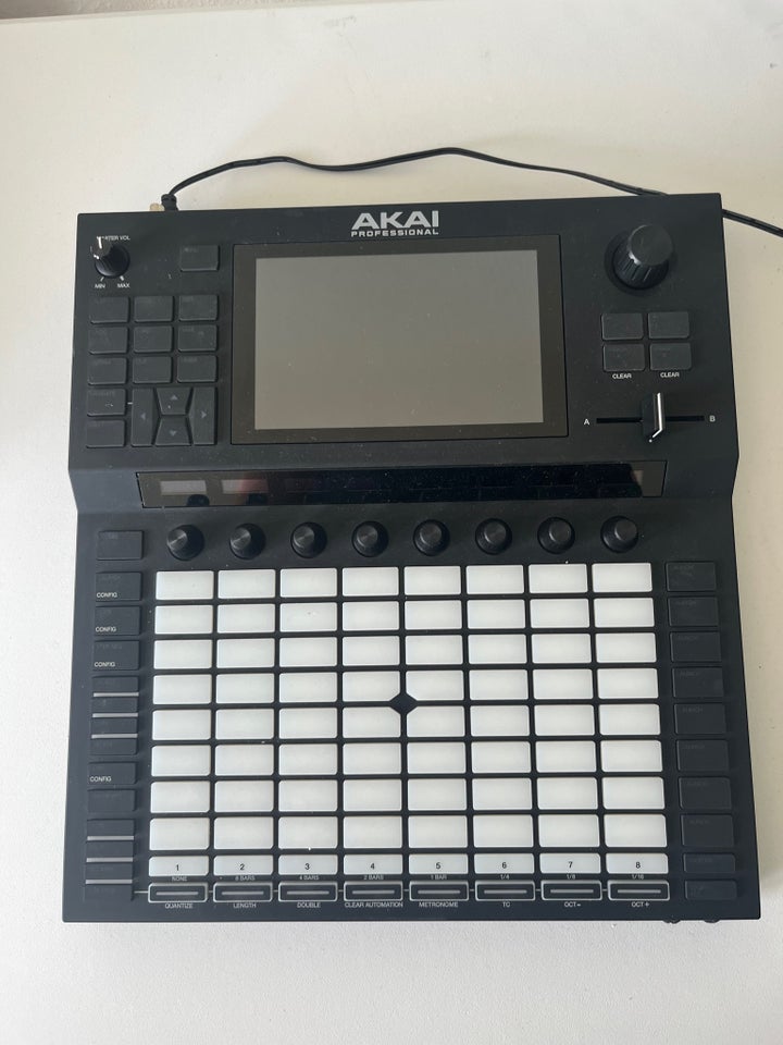 Workstation , Akai Force