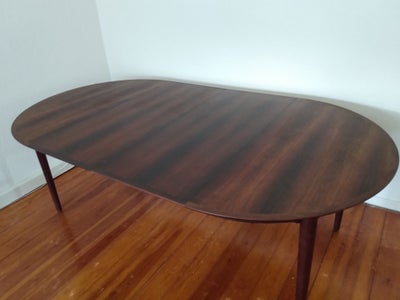 Arne Vodder, bord, Mid Century Furniture Rosewood / Palisander
Dansk arkitekt og designer, som regne