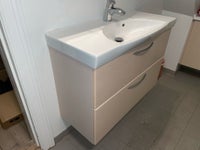 Badeværelsesmøbel med vask