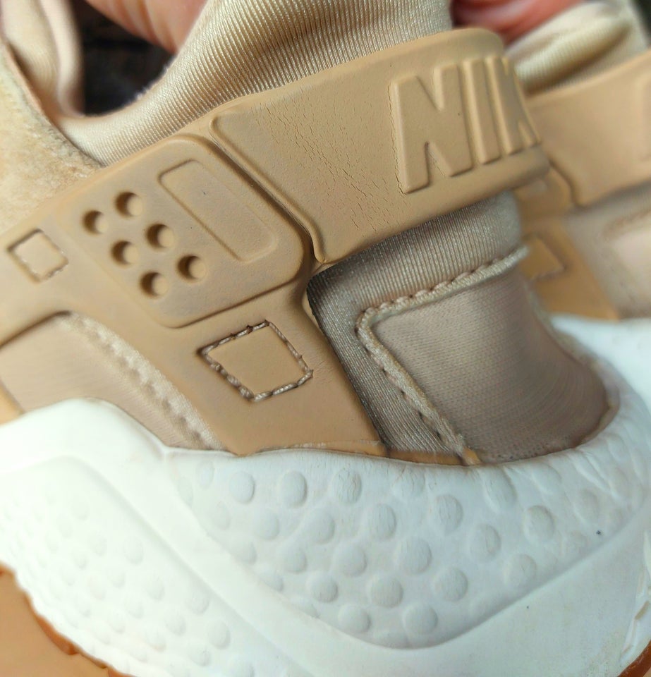 Sneakers, str. 37,5, Nike Air Huarache