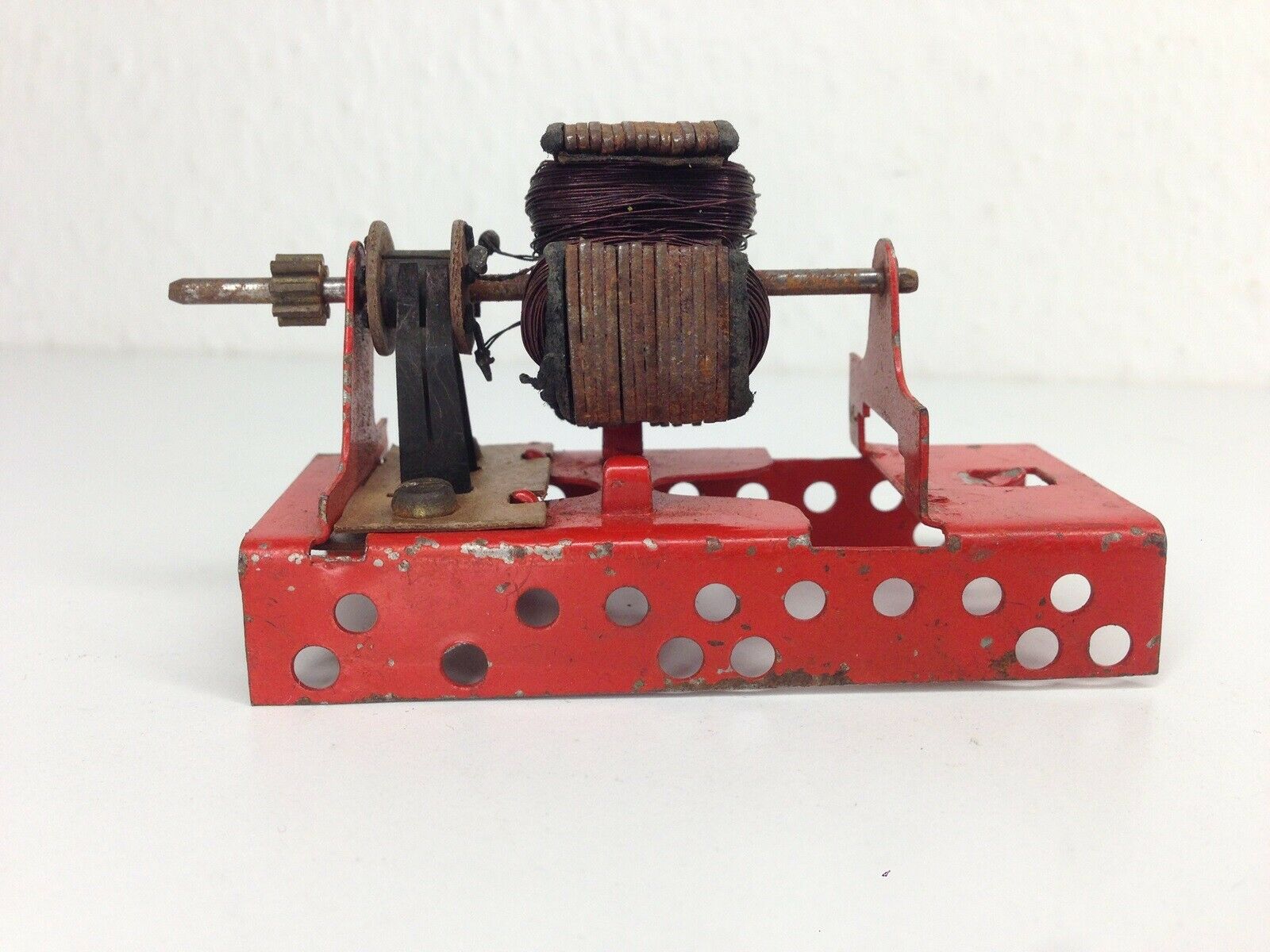 Toy motor, hobby motor, DC motor, miniature motor, small motor, low voltage  motor. Round 