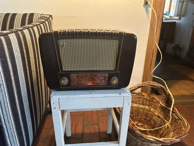 Rørradio, Philips, Bakelit Radio, Perfekt, Ægte Bakelit Radio fra 1946. Virker perfekt. Smuk og deko