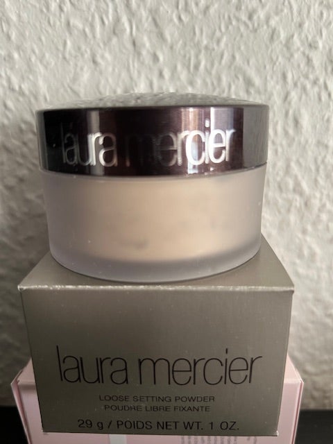 Andet, Pudder, Laura Mercier