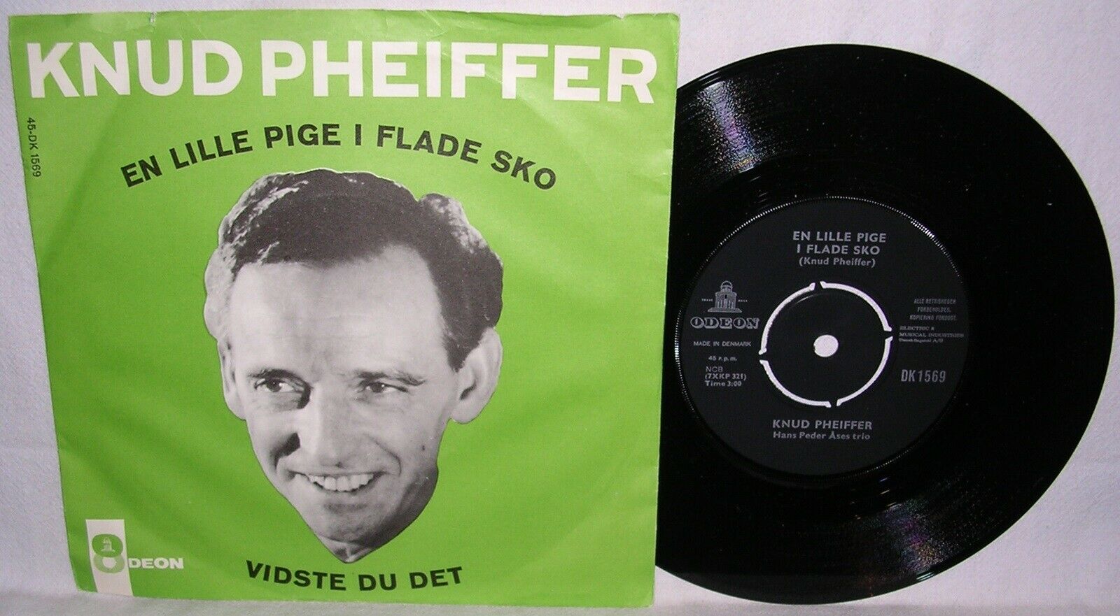 Single, Pheiffer, En Lille Pige I Flade – dba.dk – Køb Salg af Nyt Brugt