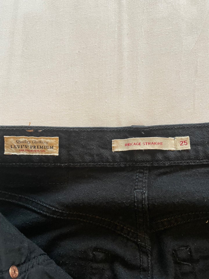 Jeans, LEVIS, str. 25