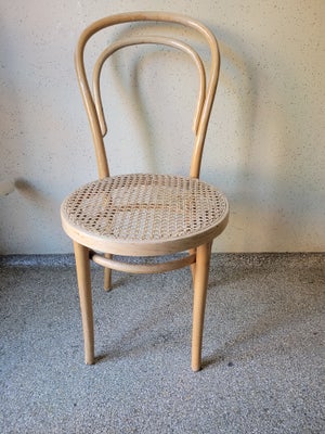 Spisebordsstol, Thonet style/bistrot chair in wood.
Some defect but the chair is still strong and fu