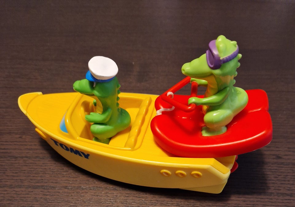 Tomy ski hot sale boat croc