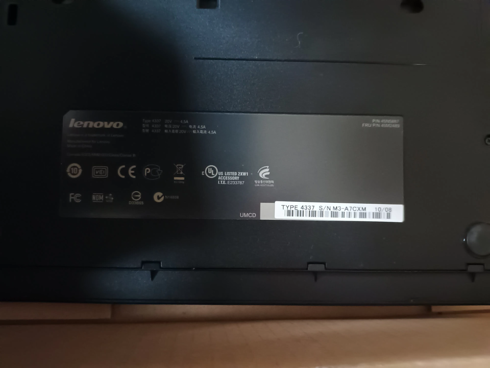 Lenovo ThinkPad Pro Dock 65 W, Perfekt