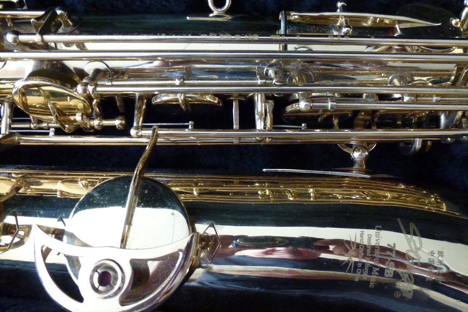 Saxofon, STAGG MODEL 77 - SB (BARITONSAXOFON)