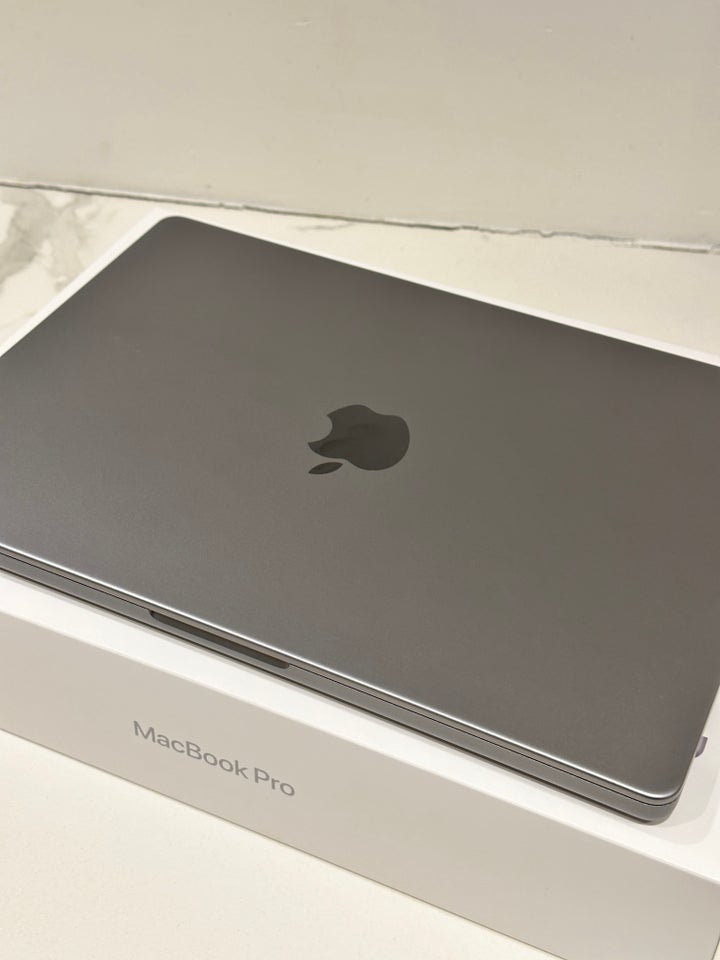 MacBook Pro, 14” M2 Pro 2023 Space Grey, M2 Pro GHz