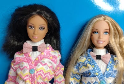 Barbie, Dukker, Fashion fever vintage dukker I flot stand. Den lyshårede har en lille sommerfugl på 
