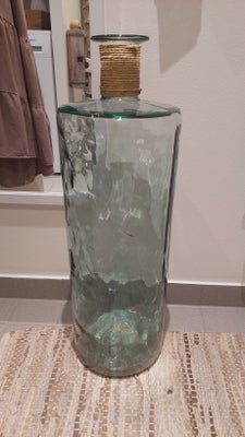 Vase, Kæmpe gulvvase, Lækker tykt glas, Håndlavet I Spanien, virkelig smukt glas, knap 80 cm høj