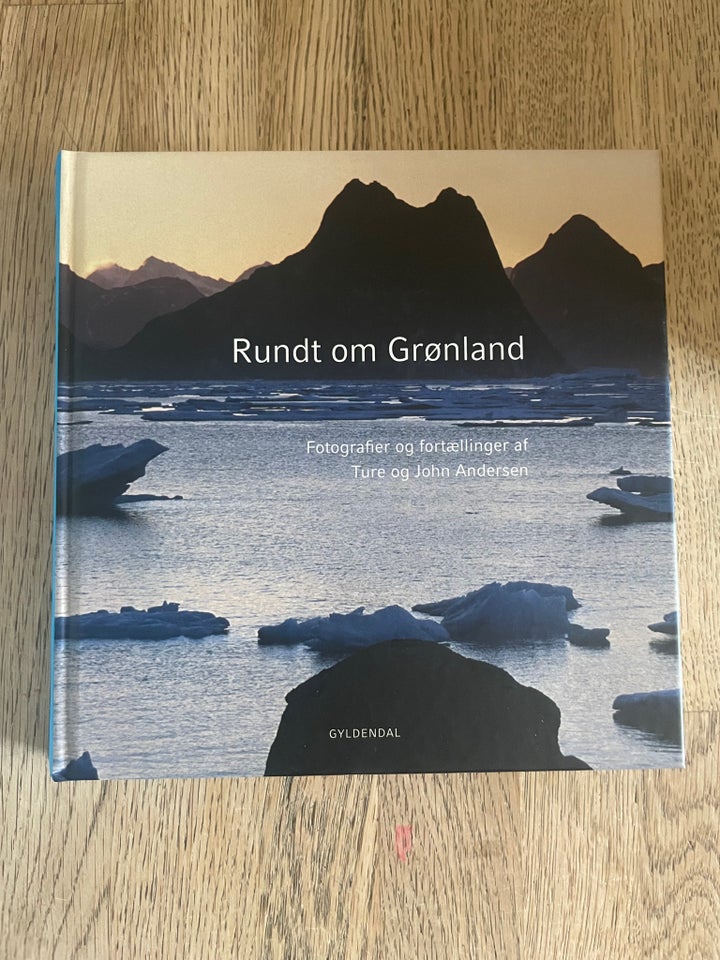 Rundt om Grønland inkl DVD, Ture og John Andersen, emne: