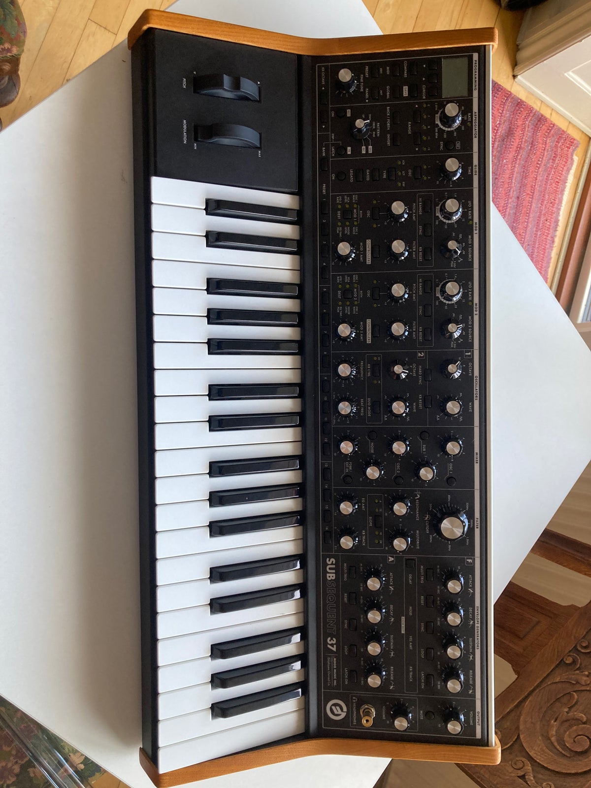 Synthesizer, Moog Subsequent Subsequent 37