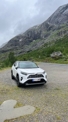 2019 Toyota Rav4, Manual, Perfect Family Car