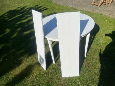 Spisebord, Træ, Dansk, b: 110 l: 110, Retro hvidt malet rundt spisebord med udtrække. Der medfølger 