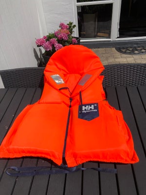 Vest, Helly Hansen, 1 stk rød Helly Hansen redningsvest.
Som ny.
Bæreevne op til 90 kg