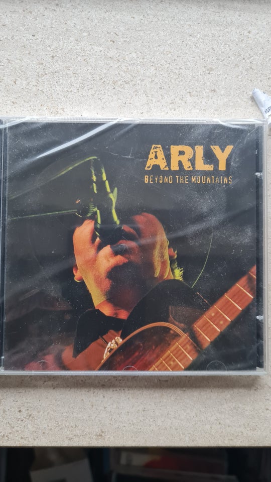 NY CD. ARLY.: BEYOND THE MOUNTAINS., country