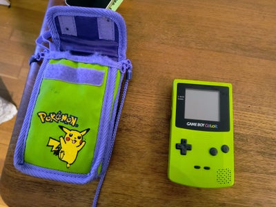 Nintendo Game Boy Color, Grøn med Pokémon taske, Perfekt, Hej, sælger denne grønne Game Boy Color me