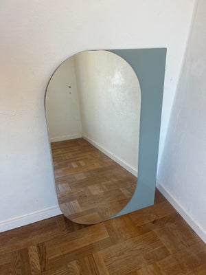 Vægspejl, b: 64 h: 100, Hay spejl, fra Shape serien