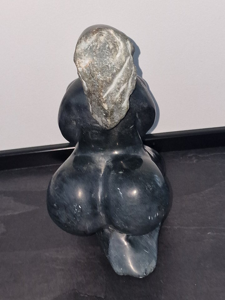 Figur, Vein blue stone