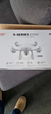 Drone med HD kamera, Helt ny aldrig brugt drone 30×30cm med HD kamera købt hos morfars.dk nypris 179