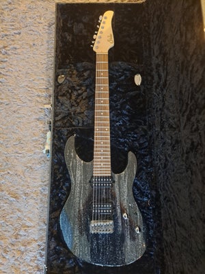 Elguitar, Suhr Modern 7, 

I am selling my Suhr Modern 7, bought in London 2014.
The guitar is in gr