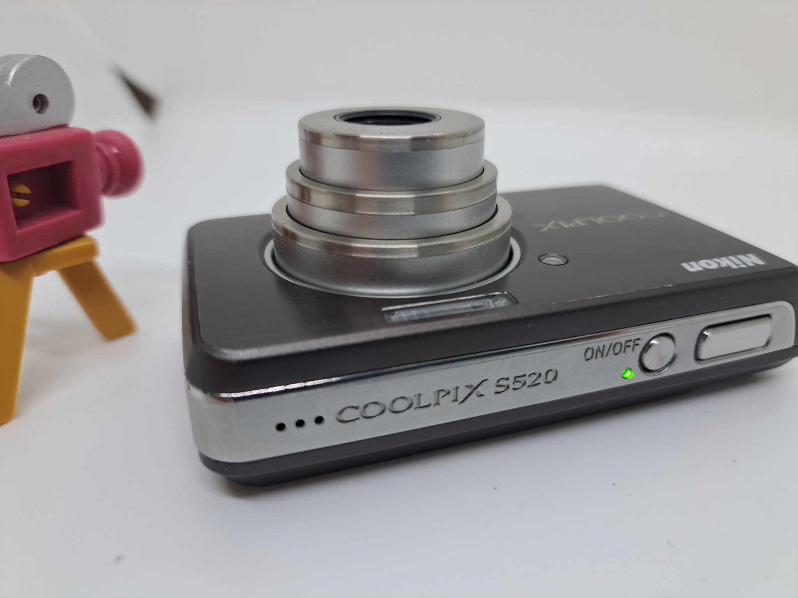 Nikon Coolpix S520, 8,1 megapixels, 3 x optisk zoom