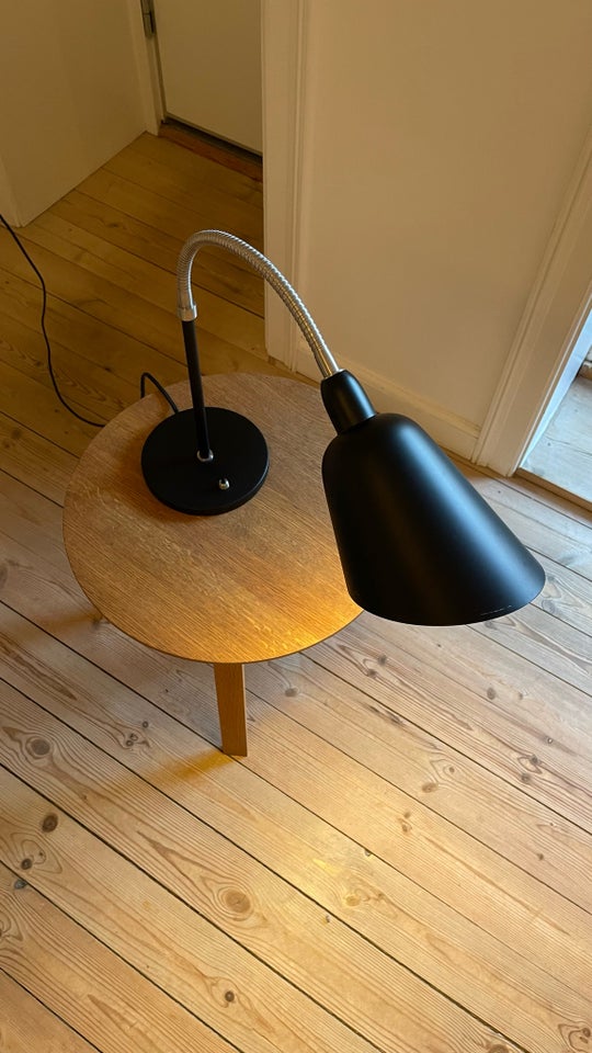 Skrivebordslampe, Arne Jacobsen